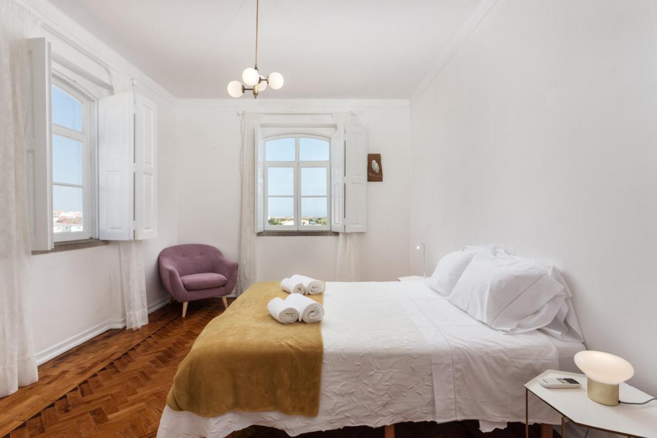 Double or Twin Room River View External Private Bathroom