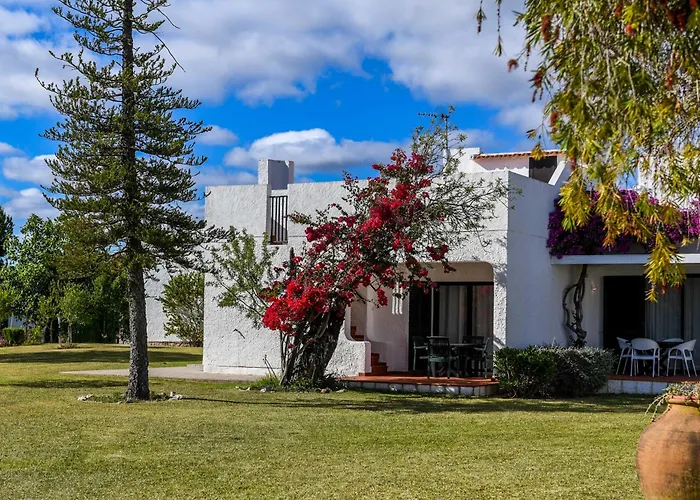 Günstiges Hotel: Pedras D'El Rei