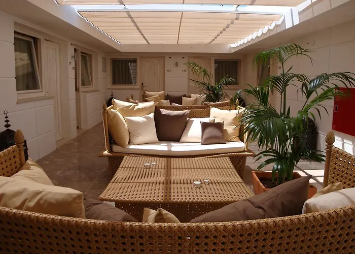 Hi Tavira - Pousada De Juventude